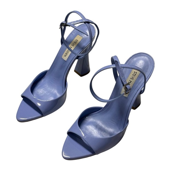 Steve Madden Women's Baby Blue Beki Sandals - Picture 5 of 5